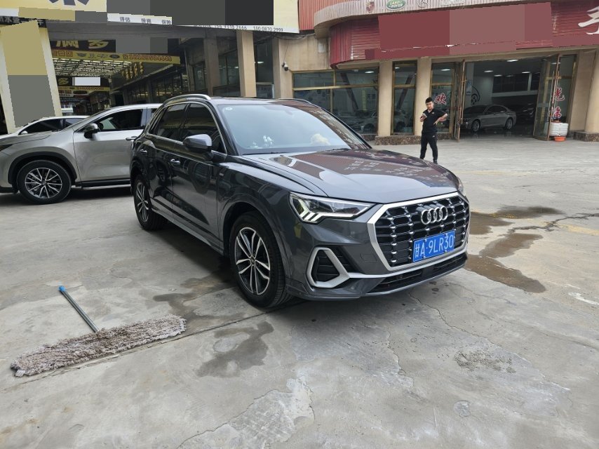Audi Q3 2023 #4 Audi Q3 2023 car image #4