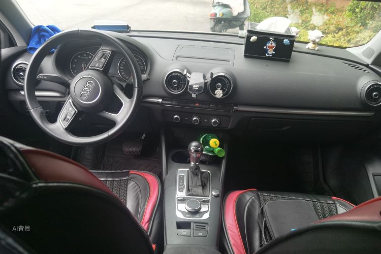 Audi A3 2019 car image #11