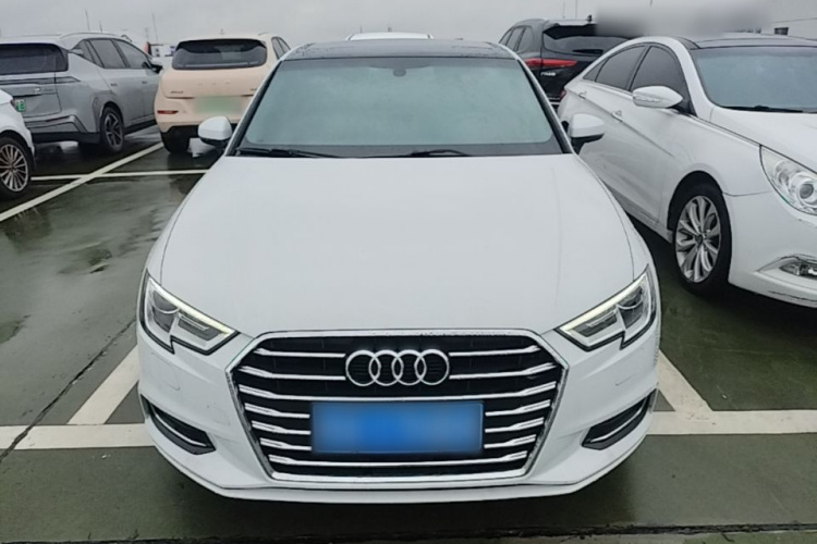 Audi A3 2020 car image #3