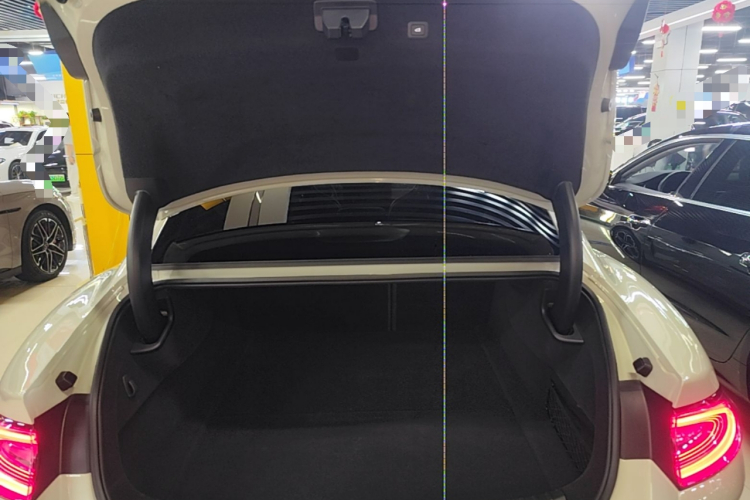 MI SU7 2024 car image #21