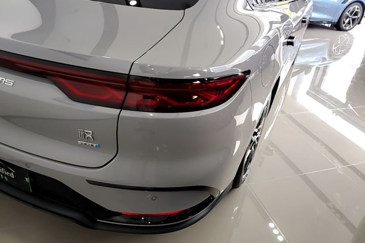 BYD Han 2025 #8 BYD Han 2025 car image #8