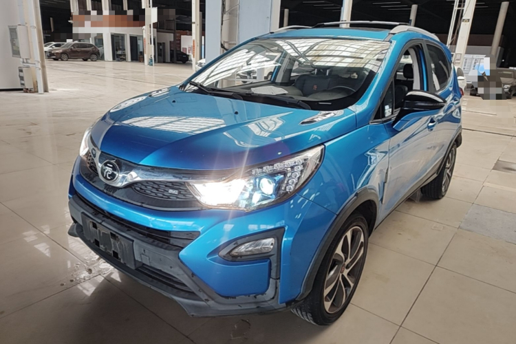 BYD Yuan 2016 #2 BYD Yuan 2016 car image #2