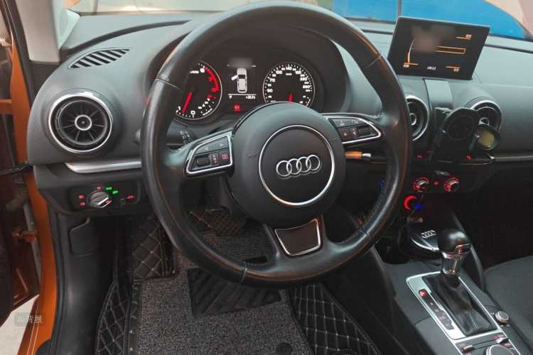 Audi A3 2015 car image #12