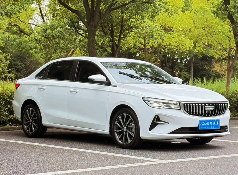GEELY Emgrand 2024 car image #3