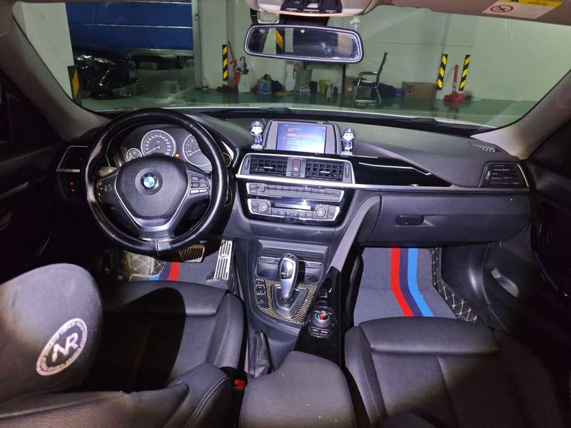 BMW 3 Series GT 2017 car image #13