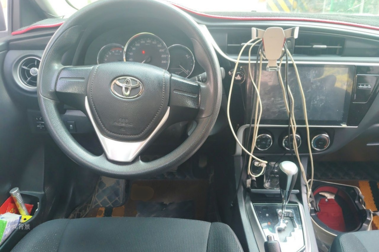 Toyota Corolla 2018 #11 Toyota Corolla 2018 car image #11