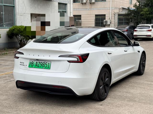 Tesla Model 3 2026 #6 Tesla Model 3 2026 car image #6