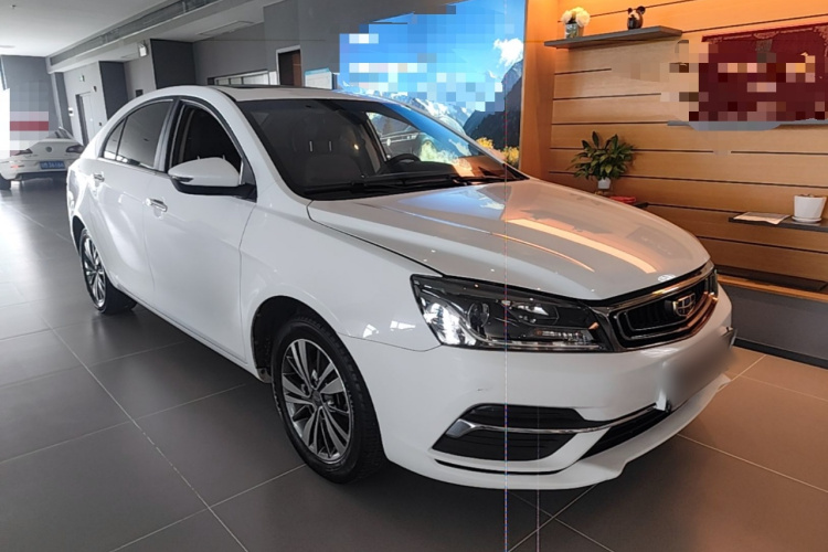 GEELY Emgrand 2018 car image #4