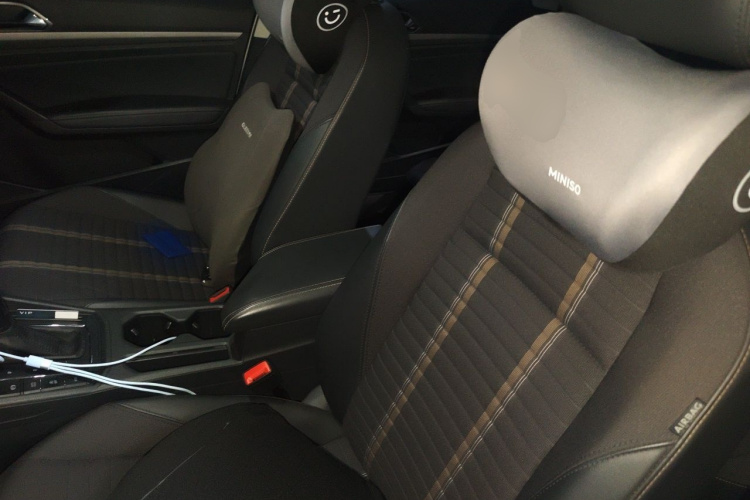 Volkswagen Lavida 2019 #15 Volkswagen Lavida 2019 car image #15