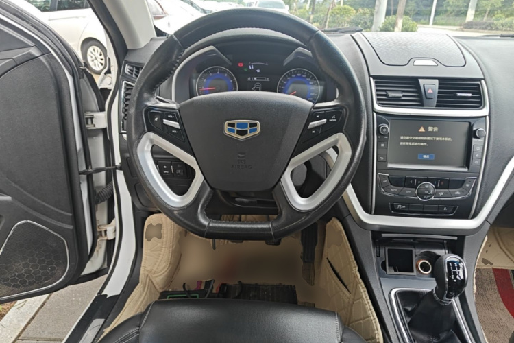GEELY Emgrand 2016 #11 GEELY Emgrand 2016 car image #11