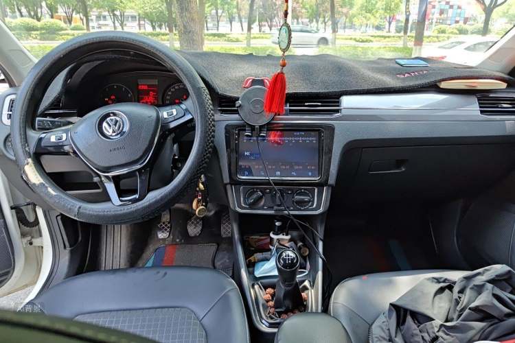 Volkswagen Santana 2018 #11 Volkswagen Santana 2018 car image #11