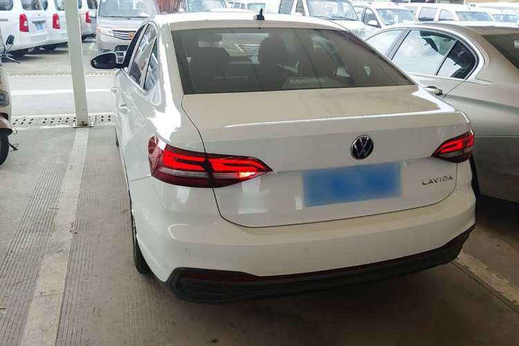 Volkswagen Lavida 2023 #4 Volkswagen Lavida 2023 car image #4