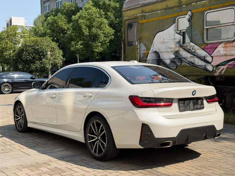 BMW 3 Series 2024 #7 BMW 3 Series 2024 car image #7
