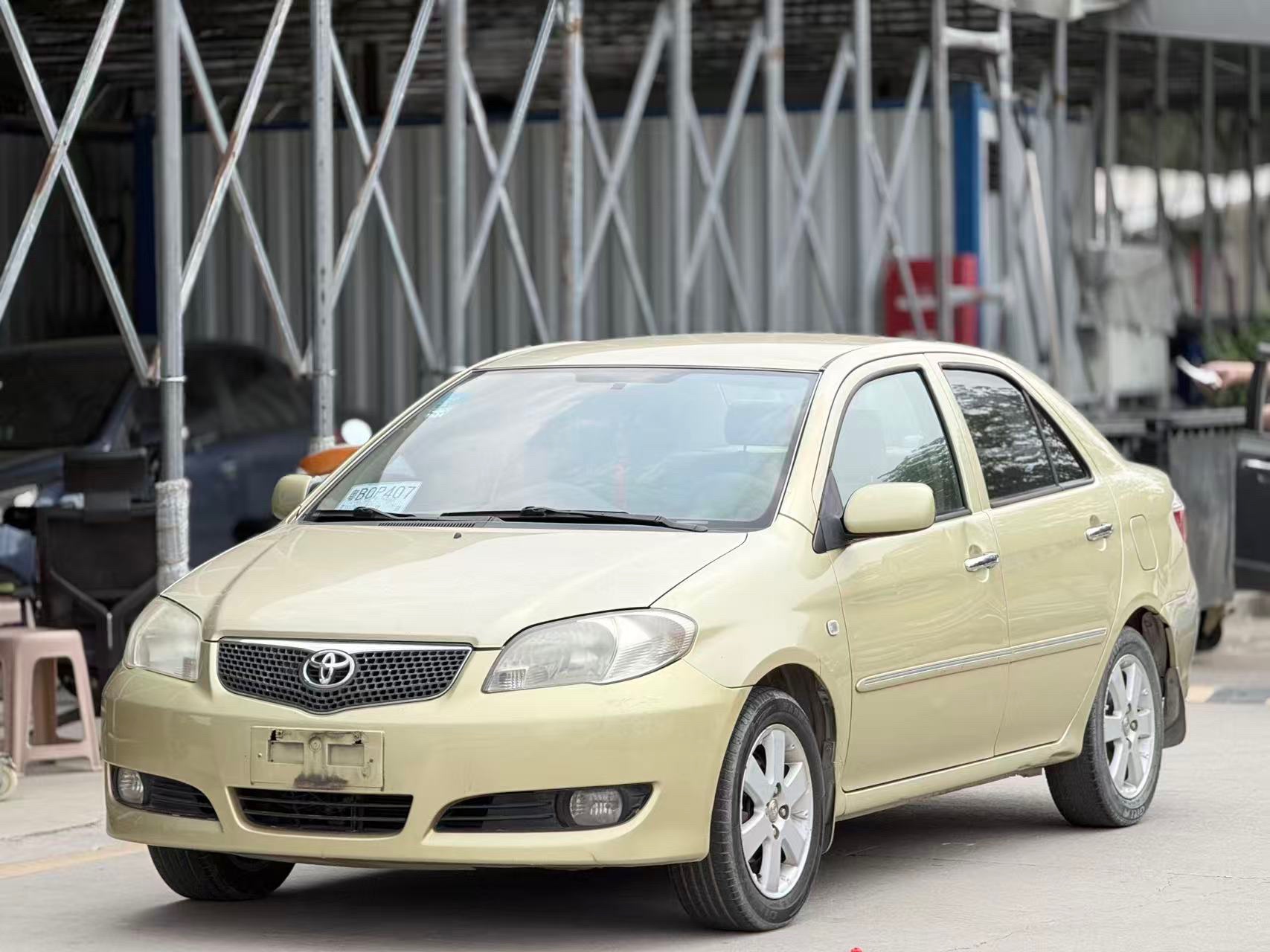 2012 2012 car image