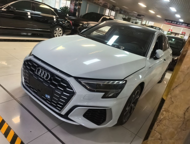 Audi A3 2025 Audi A3 2025 immagine di auto