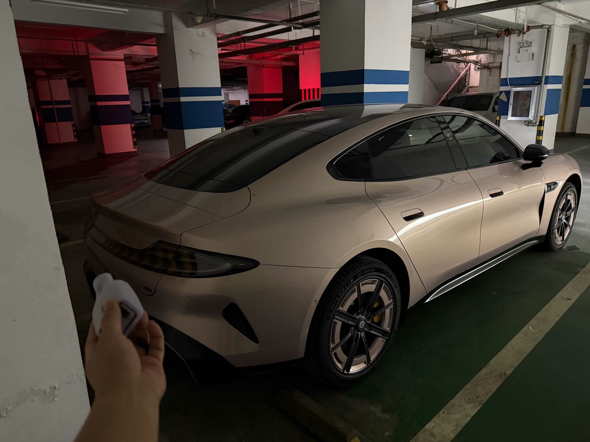 2026 изображение автомобиля #5