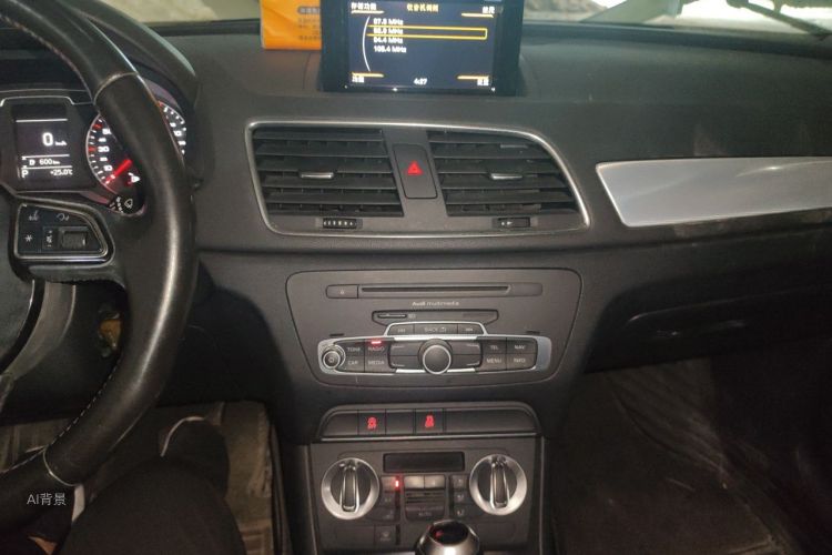 Audi Q3 2015 #15 Audi Q3 2015 immagine di auto #15