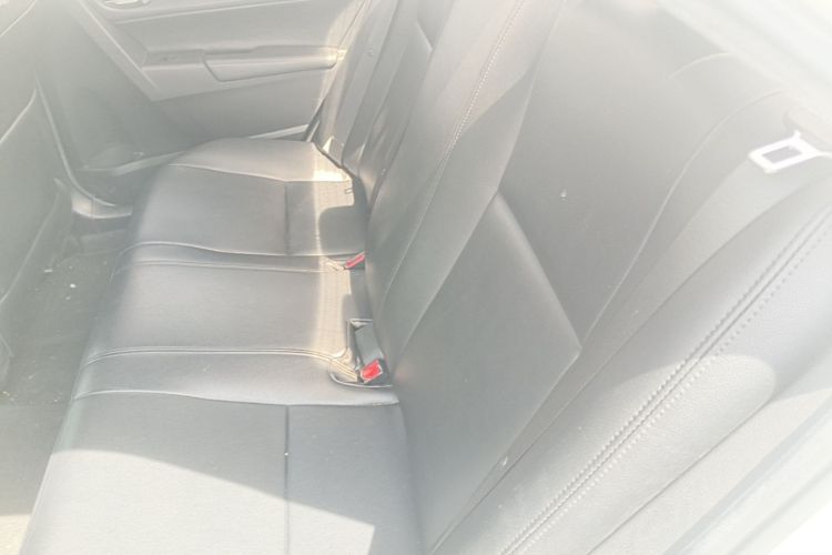 Toyota Corolla 2019 #17 Toyota Corolla 2019 car image #17