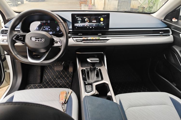GEELY Emgrand 2022 #10 GEELY Emgrand 2022 car image #10