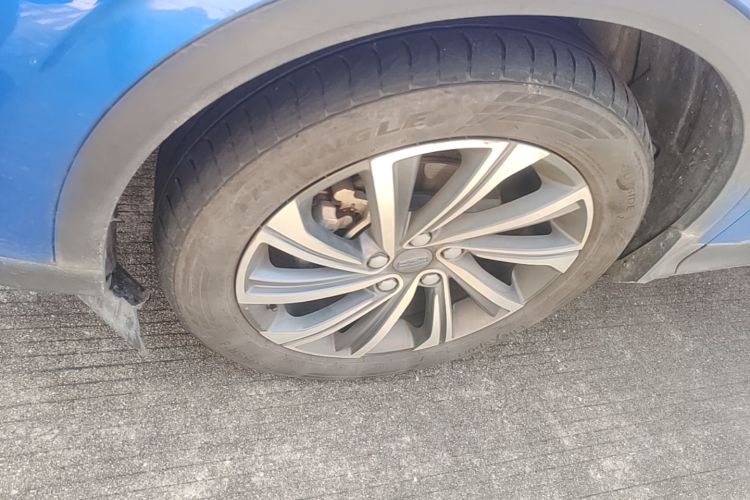 GEELY Coolray 2018 immagine di auto #9