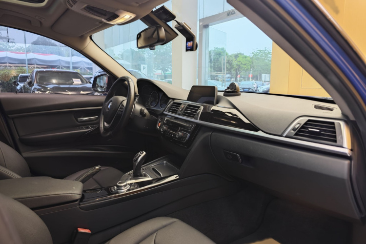 BMW 3 Series 2017 #18 BMW 3 Series 2017 image de voiture #18