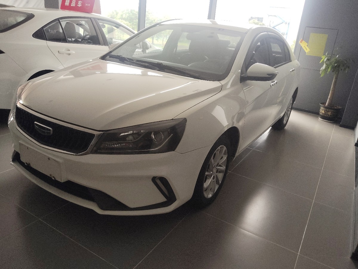 GEELY Emgrand 2022 car image #3