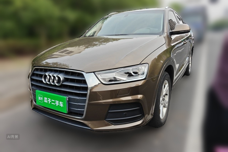 Audi Q3 2016 car image #2
