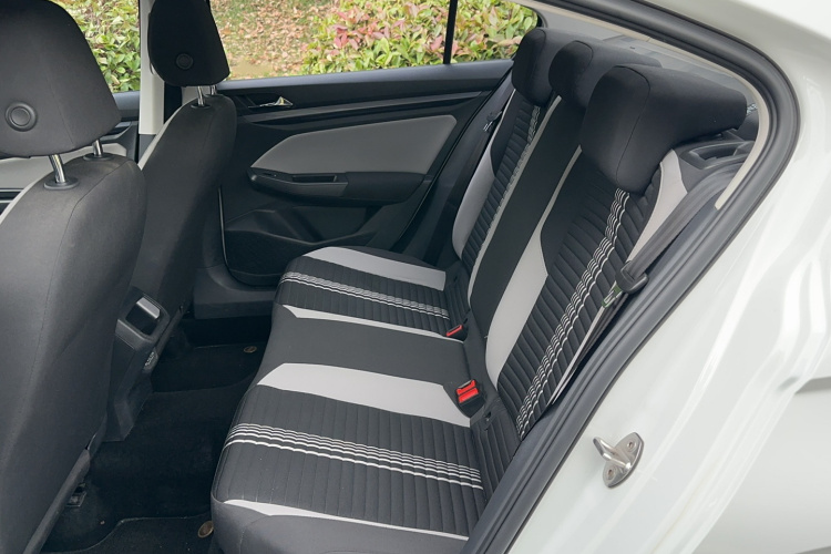 Volkswagen Bora 2023 car image #13