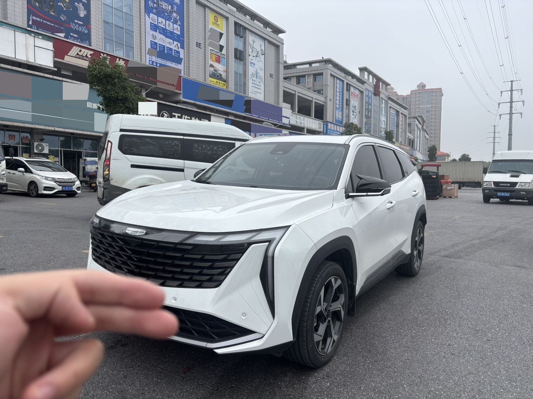 GEELY Boyue L 2024 GEELY Boyue L 2024 car image