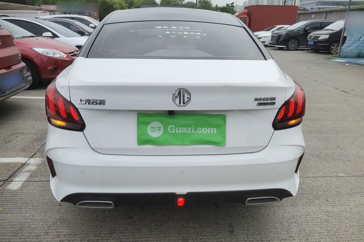 MG 5 2023 imagen de coche #4