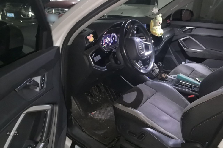 Audi Q3 2019 #18 Audi Q3 2019 car image #18