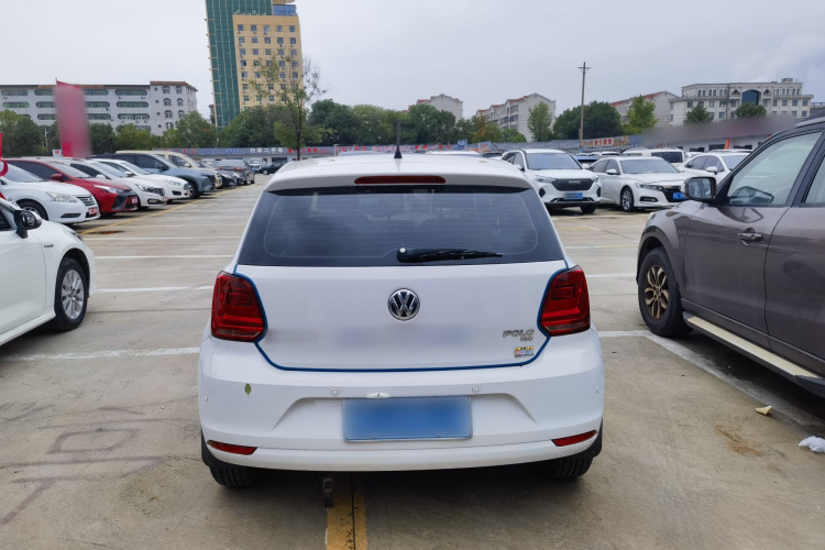 Volkswagen Polo 2019 car image #4