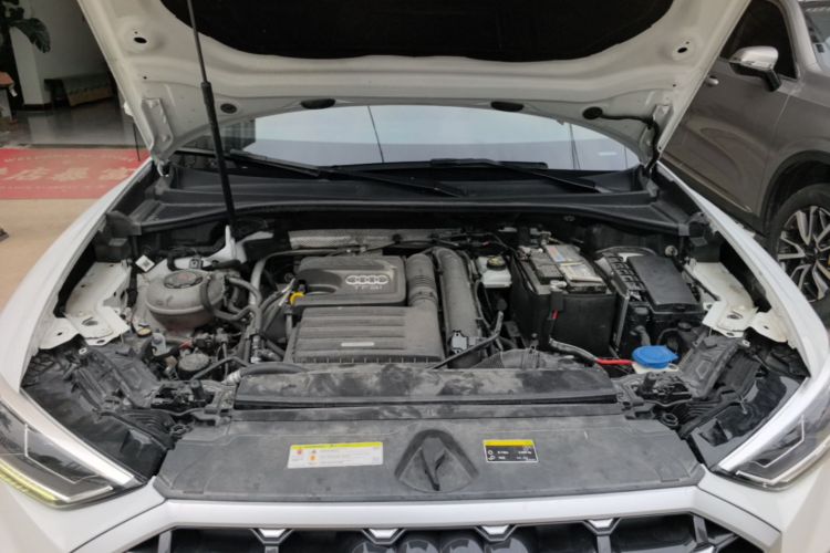 Audi Q3 2019 #20 Audi Q3 2019 car image #20