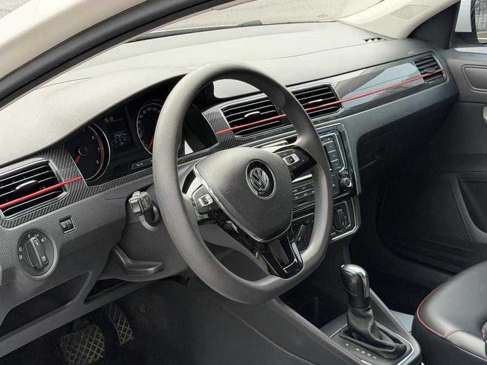 Volkswagen Santana 2017 #12 Volkswagen Santana 2017 car image #12