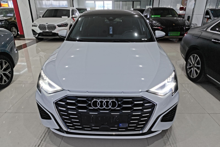 Audi A3 2024 car image #3
