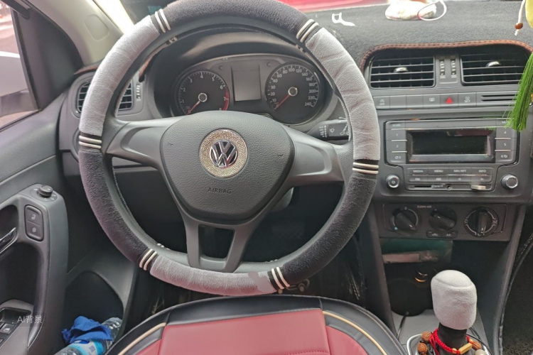 Volkswagen Polo 2019 #12 Volkswagen Polo 2019 صورة سيارة #12