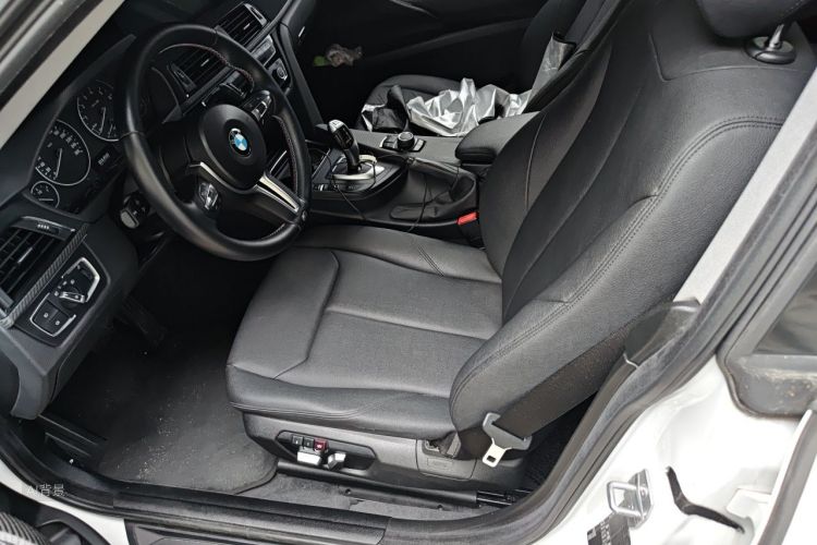 BMW 3 Series GT 2017 #17 BMW 3 Series GT 2017 car image #17