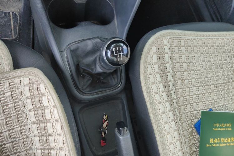 Volkswagen Polo 2016 #16 Volkswagen Polo 2016 car image #16