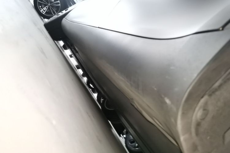 Tesla Model Y 2022 #27 Tesla Model Y 2022 immagine di auto #27