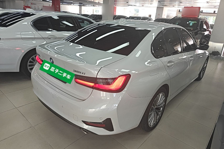 BMW 3 Series 2021 car image #7