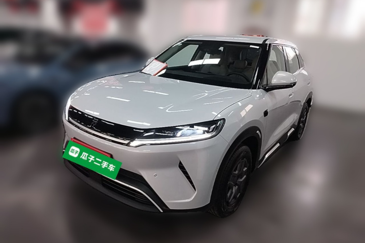 BYD YuanUP 2025 #2 BYD YuanUP 2025 car image #2