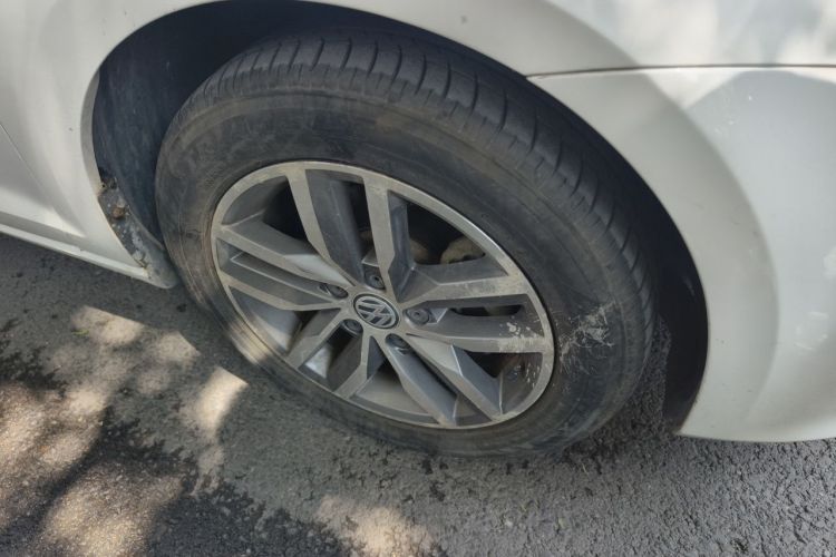 Volkswagen Golf 2016 car image #6