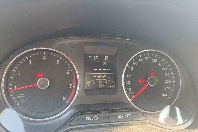 Volkswagen Polo 2017 #12 Volkswagen Polo 2017 car image #12