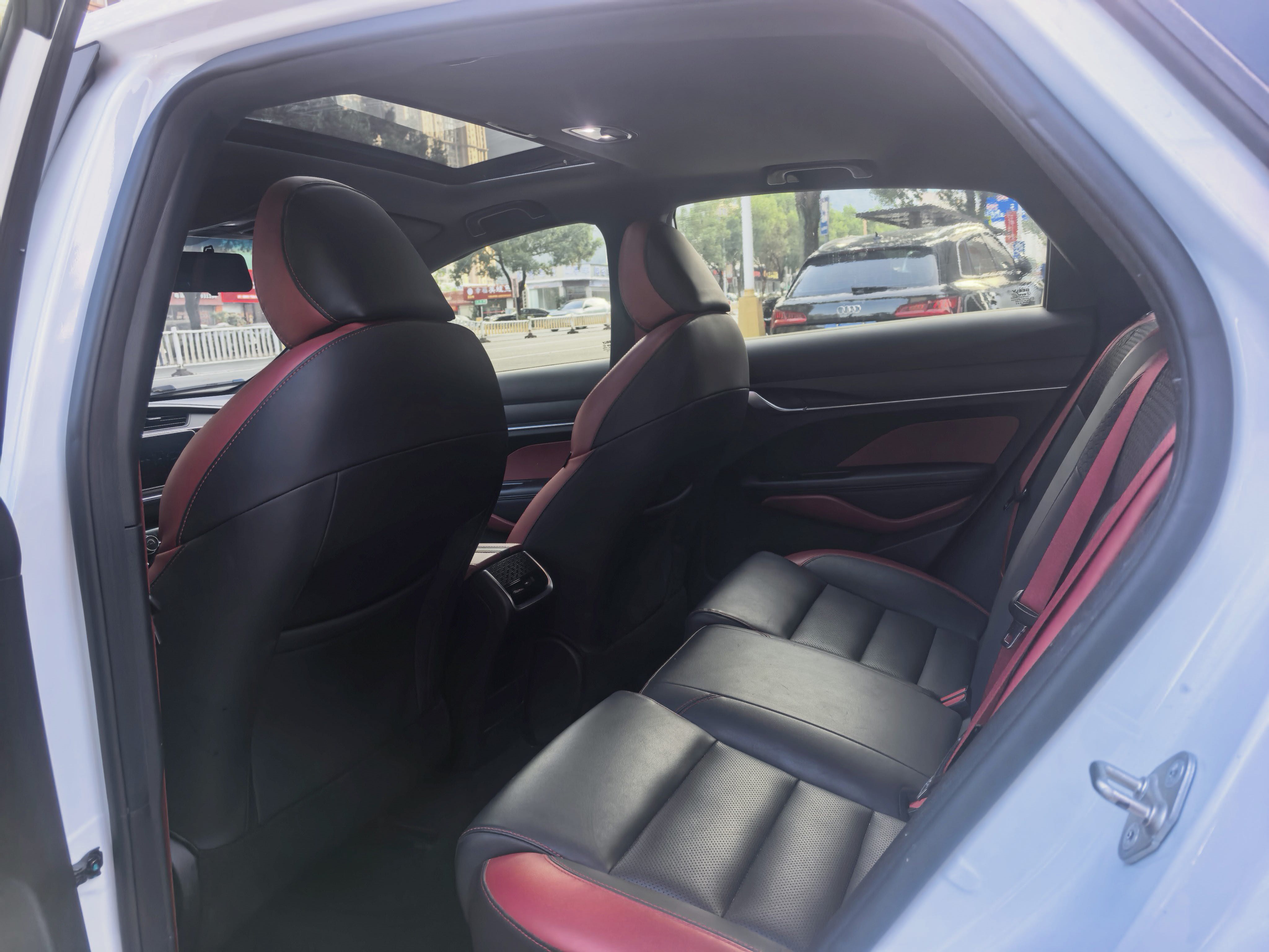 GEELY Binray 2020 #2 GEELY Binray 2020 immagine di auto #2
