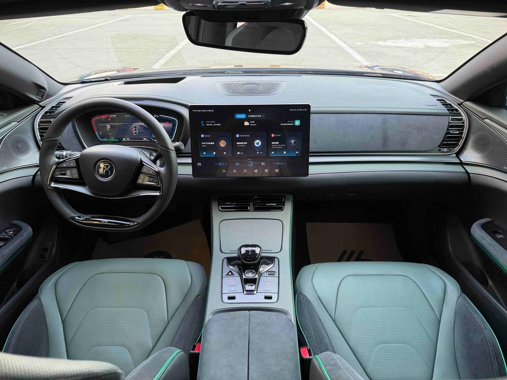 BYD Han 2023 imagem de carro #11