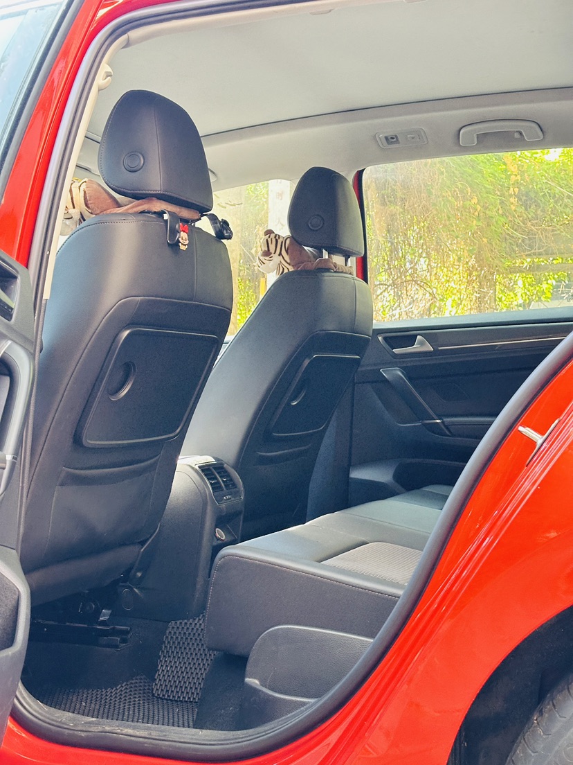 Volkswagen Golf Sportsvan 2017 car image #6