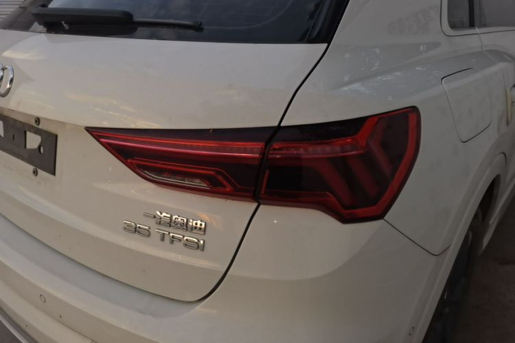 Audi Q3 2020 #8 Audi Q3 2020 car image #8