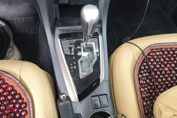 Toyota Corolla 2019 immagine di auto #18