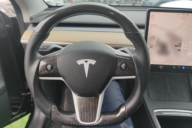 Tesla Model Y 2022 #11 Tesla Model Y 2022 immagine di auto #11