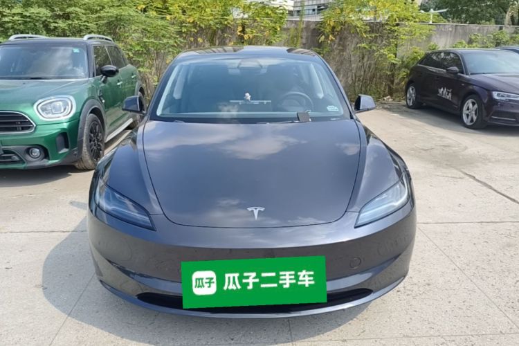 Tesla Model 3 2024 #3 Tesla Model 3 2024 صورة سيارة #3
